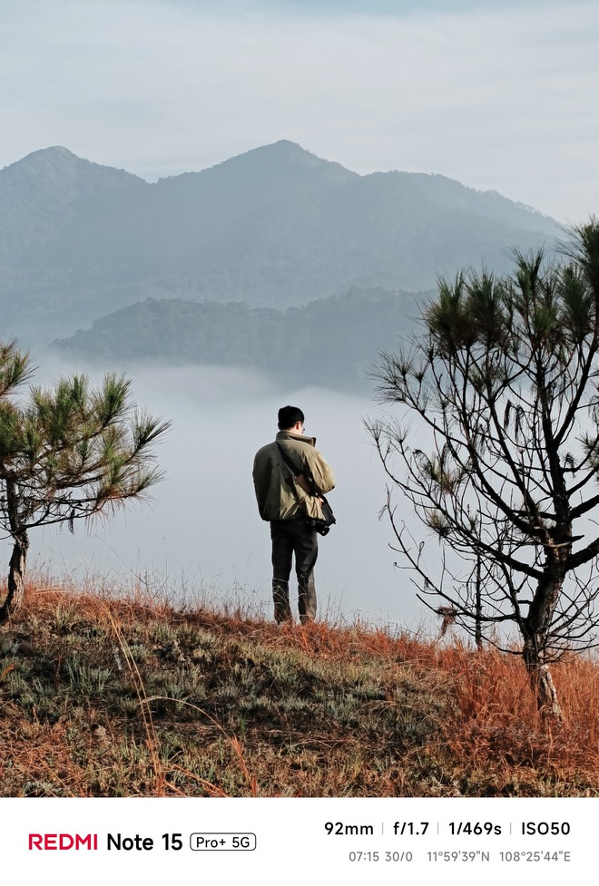 Hoa mai anh đ&agrave;o, m&acirc;y, sương m&ugrave; v&agrave; REDMI Note 15 Pro  - Ảnh 17.