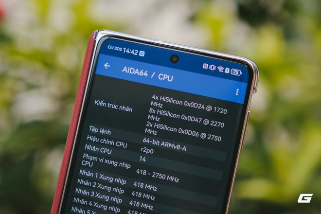 Mở hộp điện thoại gập 55 triệu ch&iacute;nh h&atilde;ng của Huawei: Pin lớn, camera chụp đẹp, kh&ocirc;ng Google, kh&ocirc;ng 5G - ai sẽ mua? - Ảnh 22.