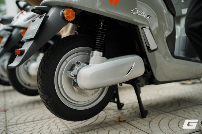 Xe máy điện YADEA ngon - bổ - đẹp sắp bán: Pin đi 180km, tốc độ tối đa 63km/h, có màn hình để xe bản đồ - Ảnh 6.