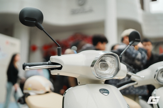 Xe máy điện YADEA ngon - bổ - đẹp sắp bán: Pin đi 180km, tốc độ tối đa 63km/h, có màn hình để xe bản đồ - Ảnh 3.