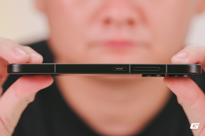 Mở hộp điện thoại Iron Man của Xiaomi - Ảnh 23.