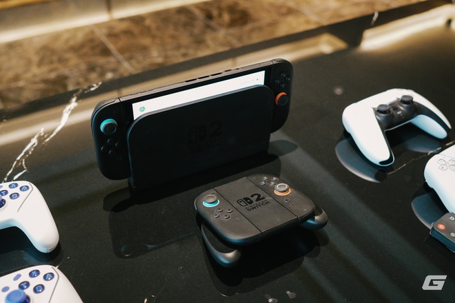 Kh&aacute;ch sạn 5 sao Grand Plaza H&agrave; Nội mở ri&ecirc;ng ph&ograve;ng giải tr&iacute; cho game thủ: Đầy đủ từ m&aacute;y t&iacute;nh, PlayStation 5 cho tới Nintendo Switch 2 - Ảnh 7.