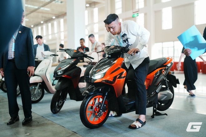 YADEA khánh thành nhà máy 100 triệu USD tại Bắc Ninh, hé lộ chiến lược hợp tác cùng Grab - Ảnh 21.