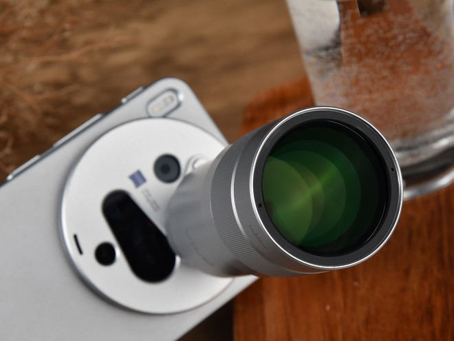 vivo X300 Ultra ra mắt: Camera k&eacute;p 200 MP, ống Zeiss rời 400mm, gi&aacute; từ 26,7 triệu đồng - Ảnh 4.