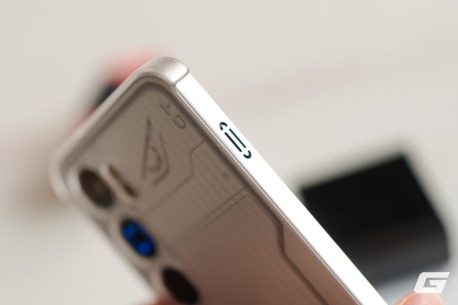 Đây là Nubia Neo 5 GT: Điện thoại gaming tầm trung nhưng có quạt tản nhiệt, pin 6.210mAh sạc nhanh 60W, màn 144Hz - Ảnh 6.