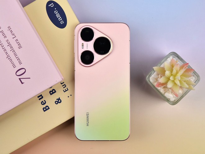 Huawei ra mắt Pura 90 series với camera chụp xa "nh&igrave;n thấu" từ 200 m&eacute;t, c&ograve;n k&egrave;m AI dạy tạo d&aacute;ng chuy&ecirc;n giải cứu hội chỉ biết giơ ng&oacute;n V - Ảnh 4.