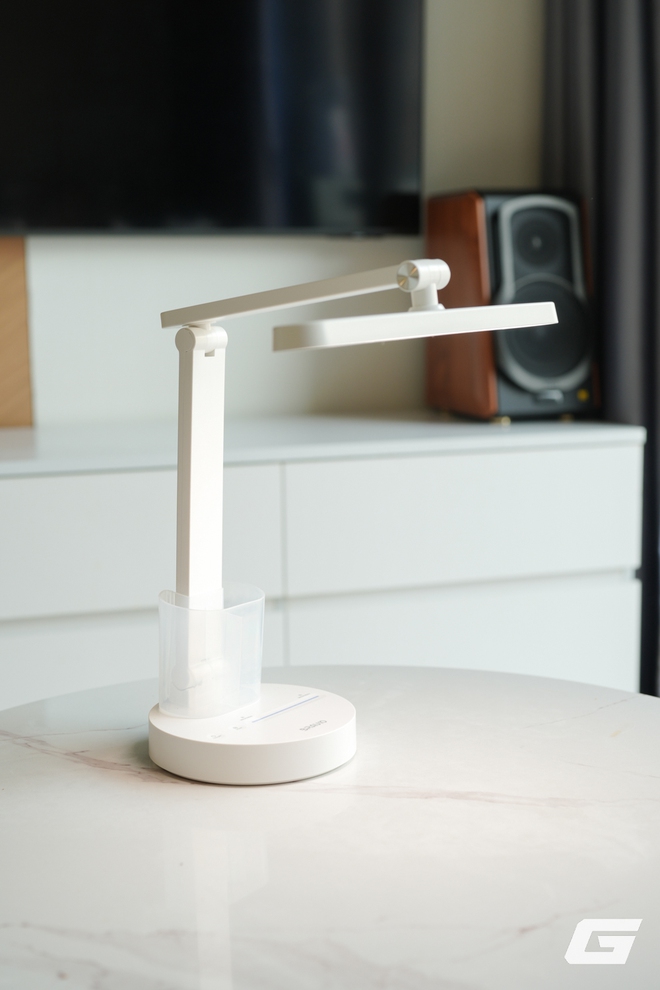 Dùng thử đèn học chống cận Bravio Lumi C10: Ánh sáng toàn phổ, pin sạc USB-C tiện lợi, giá chỉ hơn 300.000đ - Ảnh 3.