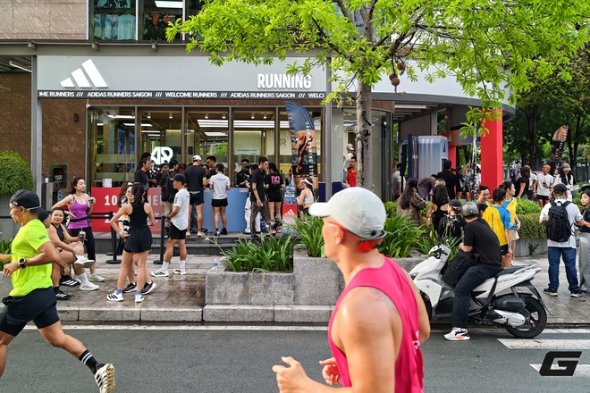 adidas mở Sala Running Store, thêm lựa chọn mới tại “thánh địa chạy bộ” Thủ Thiêm - Ảnh 3.