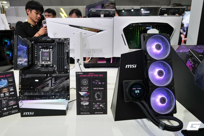 Cận cảnh d&agrave;n linh kiện &ldquo;khủng&rdquo; của MSI tại Computex 2026: VGA Star Wars, m&agrave;n h&igrave;nh AI v&agrave; case nặng 33kg - Ảnh 6.