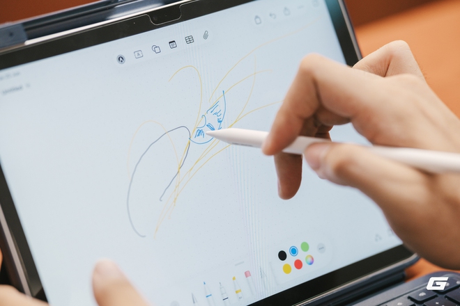 B&agrave;n ph&iacute;m th&aacute;o rời cho iPad c&oacute; pin d&ugrave;ng 2 th&aacute;ng, gi&aacute; chỉ hơn 1 triệu đồng - Ảnh 14.