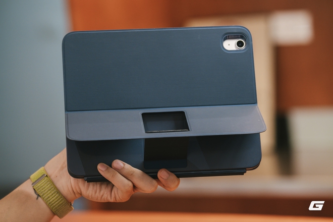B&agrave;n ph&iacute;m th&aacute;o rời cho iPad c&oacute; pin d&ugrave;ng 2 th&aacute;ng, gi&aacute; chỉ hơn 1 triệu đồng - Ảnh 2.