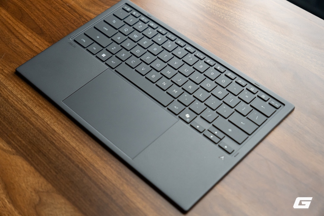 Đánh giá Zenbook DUO 2026: Laptop hai màn hình để làm gì? ASUS đã tìm ra lời giải - Ảnh 16.