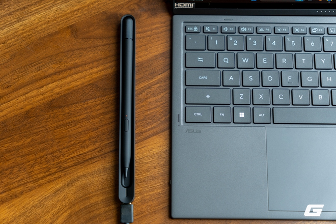 Đánh giá Zenbook DUO 2026: Laptop hai màn hình để làm gì? ASUS đã tìm ra lời giải - Ảnh 33.