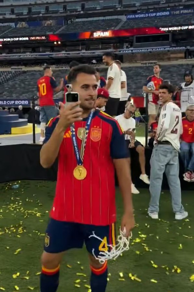 Điện thoại robot của HONOR xuất hiện tại chung kết World Cup 2026 - Ảnh 2.