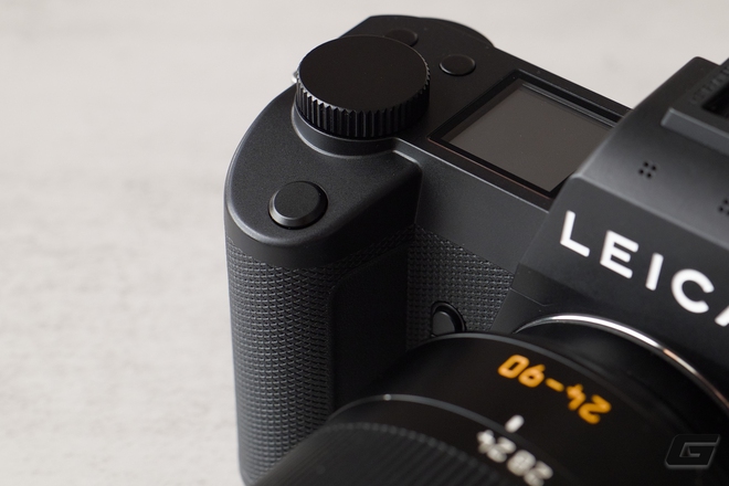 Trên tay và trải nghiệm nhanh Leica SL3-P: Chiếc máy ảnh vừa mới ra của hãng "logo chấm đỏ" có gì đáng chú ý? - Ảnh 7.