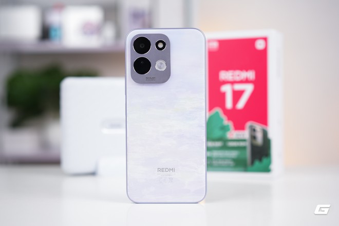 Chiếc điện thoại gây tranh cãi của Xiaomi - Ảnh 2.