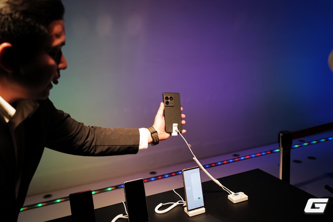 Sony Xperia 1 VIII: Flagship duy nhất c&ograve;n giữ jack tai nghe 3.5mm ch&iacute;nh thức l&ecirc;n kệ Việt Nam, gi&aacute; 39 triệu đồng - Ảnh 9.