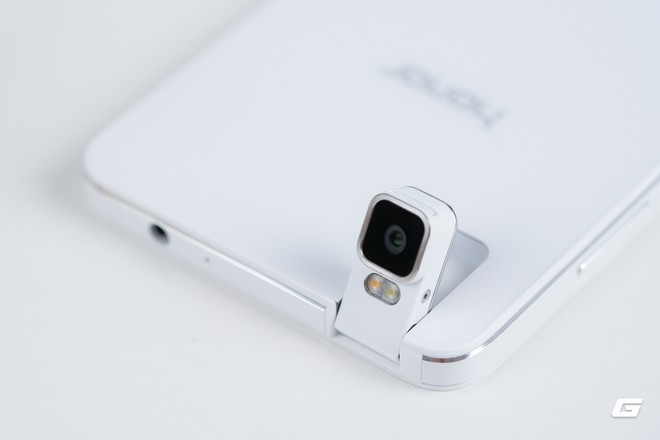 Nhìn lại HONOR 7i, điện thoại tầm trung năm 2015 với camera lật độc lạ - Ảnh 5.