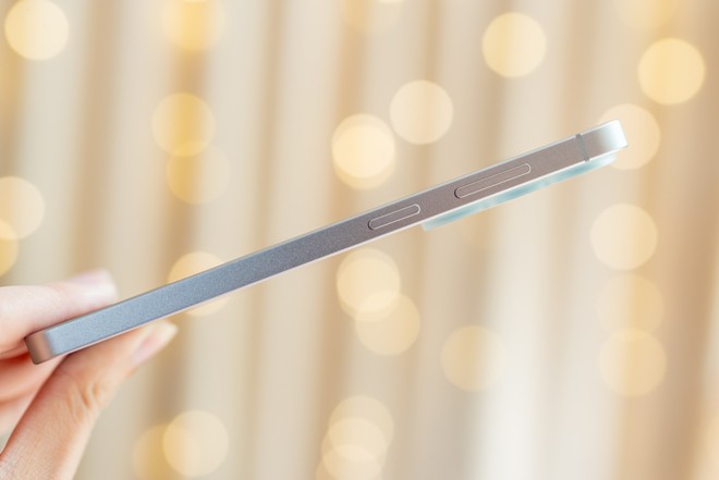 Cận cảnh Galaxy S26 FE: Chất Galaxy S cao cấp ngày càng rõ rệt, nhiều tính năng AI, giá từ 18,99 triệu đồng - Ảnh 3.