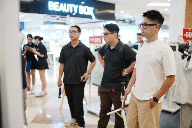 S&ocirc;i động Better Lab ng&agrave;y đầu: Người d&ugrave;ng trực tiếp trải nghiệm Sharp, Dahua, MUTOSI c&ugrave;ng c&aacute;c KOL c&ocirc;ng nghệ - Ảnh 21.