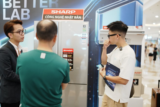 S&ocirc;i động Better Lab ng&agrave;y đầu: Người d&ugrave;ng trực tiếp trải nghiệm Sharp, Dahua, MUTOSI c&ugrave;ng c&aacute;c KOL c&ocirc;ng nghệ - Ảnh 42.