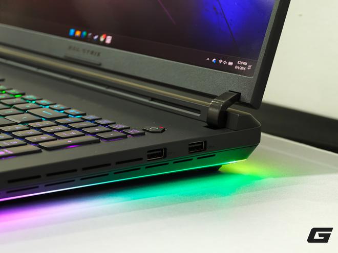 Laptop gaming mạnh nhất lịch sử ROG chính thức bán tại Việt Nam: Đem SH350i ra đổi vẫn phải bù thêm tiền mới rước về được - Ảnh 18.
