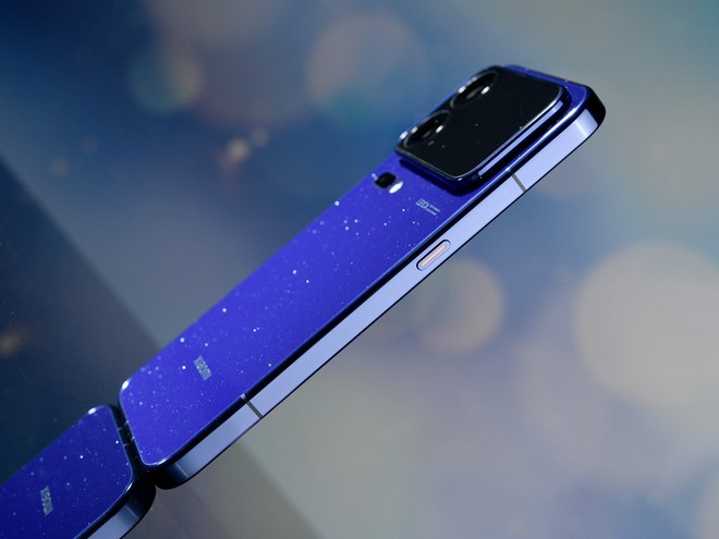 Xiaomi 18 Pro Max m&agrave;u Xanh Ng&acirc;n H&agrave;: vật liệu đ&aacute; sao cắt mỏng 0,11 mm - Ảnh 8.