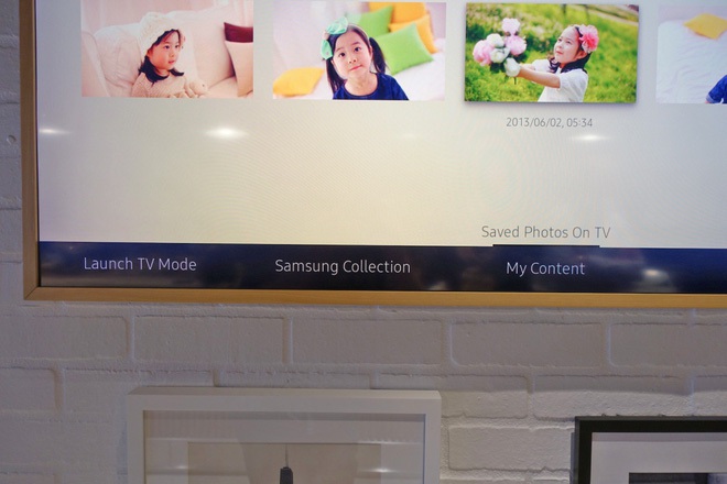 
Hơn nữa, Samsung cũng giới thiệu cửa hàng tác phẩm của mình đến người dùng Frame TV. Trong đó sẽ có thêm hơn 300 bức họa nữa, và công ty cũng đang tiếp tục đàm phán với nhiều bảo tàng để được phép thêm vào thư viện nhiều tác phẩm hơn. Nếu mua một bức họa đơn lẻ, bạn sẽ phải trả 20 USD, hoặc có quyền truy cập toàn bộ tài nguyên trên đó nhưng phải trả phí hàng tháng là 5 USD.
