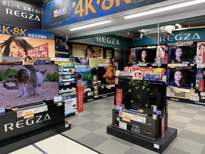 Vào cửa hàng điện tử lớn nhất Nhật Bản để xem họ bán TV như thế nào? - Ảnh 4.