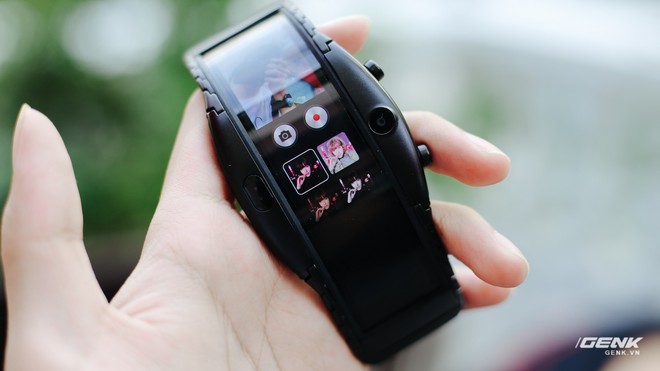 Trên tay Nubia Alpha tại Việt Nam: Một chiếc smartwatch lai smartphone như trong phim viễn tưởng, giá 10,5 triệu đồng - Ảnh 10.