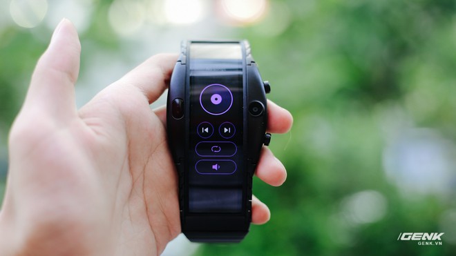 Trên tay Nubia Alpha tại Việt Nam: Đồng hồ thông minh lai smartphone như trong phim viễn tưởng, giá 10,5 triệu đồng - Ảnh 29.