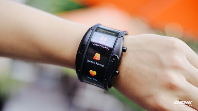 Trên tay Nubia Alpha tại Việt Nam: Một chiếc smartwatch lai smartphone như trong phim viễn tưởng, giá 10,5 triệu đồng - Ảnh 20.