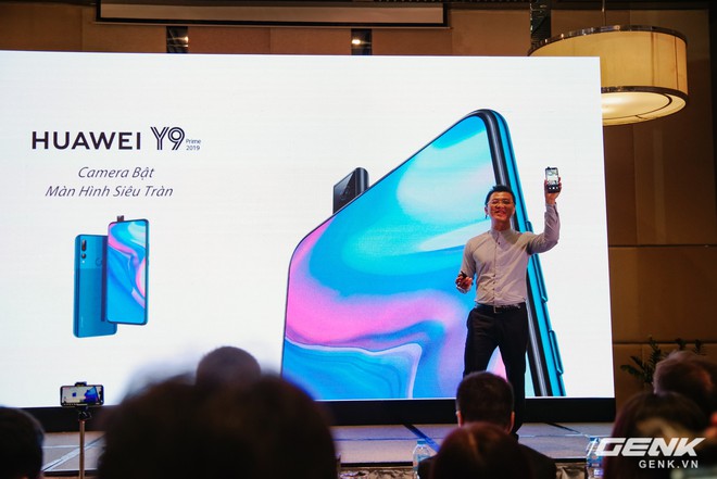 Huawei Y9 Prime chính thức ra mắt tại Việt Nam: camera theo trend trượt y hệt OPPO, pin 4000mAh, giá 6,49 triệu đồng - Ảnh 19.