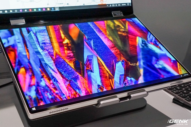 [CES 2020] Cận cảnh bộ đôi laptop độc đáo Dell Concept Duet và Concept Ori: Một màn hình đôi, một màn hình gập - Ảnh 4.