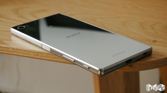 Nhìn lại 10 chiếc smartphone Xperia nổi bật nhất của Sony trong thập kỷ qua - Ảnh 7.