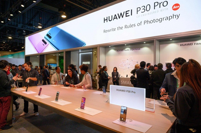 Mỹ muốn chi 1 tỷ USD để tạo ra Huawei của Mỹ - Ảnh 1.