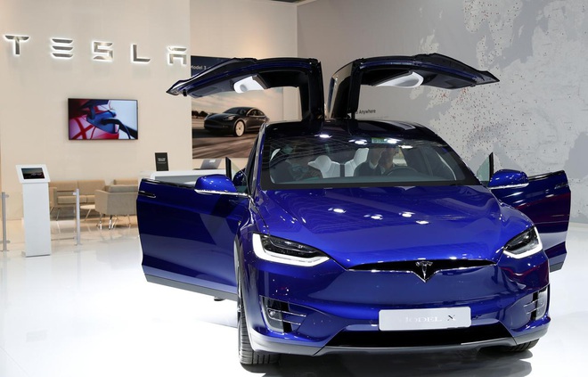 Doanh số không bằng 20% nhưng Tesla đã vượt mặt Volkswagen để trở thành hãng ô tô giá trị thứ hai thế giới - Ảnh 1.