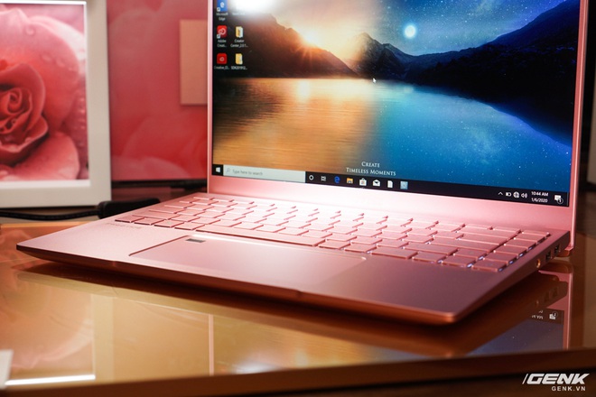 [CES 2020] Chiếc laptop MSI màu hồng này không yếu đuối như vẻ ngoài của nó: GTX 1650, màn hình 4K, chip Intel 6 nhân - Ảnh 2.