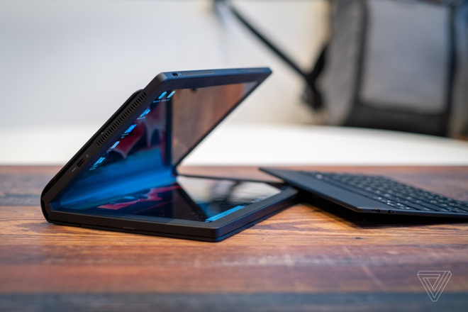 [CES 2020] Lenovo ra mắt ThinkPad X1 Fold với màn hình OLED gập, giá gần 60 triệu đồng - Ảnh 2.
