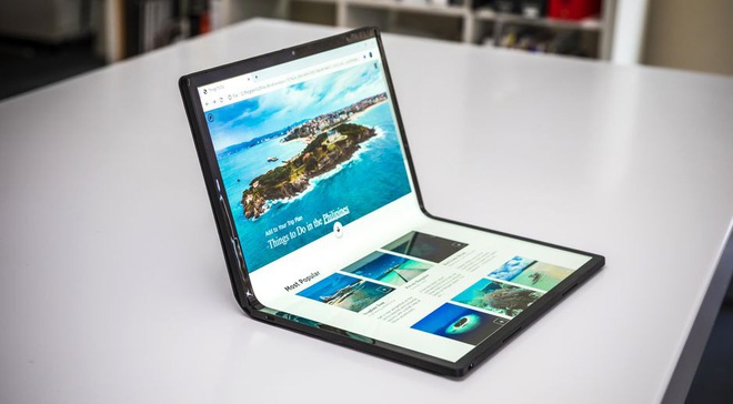 [CES 2020] Không chịu kém cạnh, Intel công bố laptop màn hình gập của riêng mình - Ảnh 1.