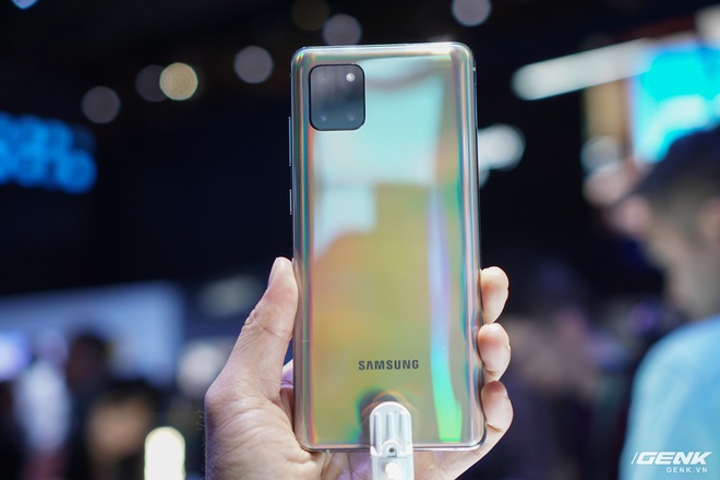 Samsung tại CES 2020: smartphone mới, Chromebook cao cấp, TV ấn tượng, và cả người nhân tạo - Ảnh 2.
