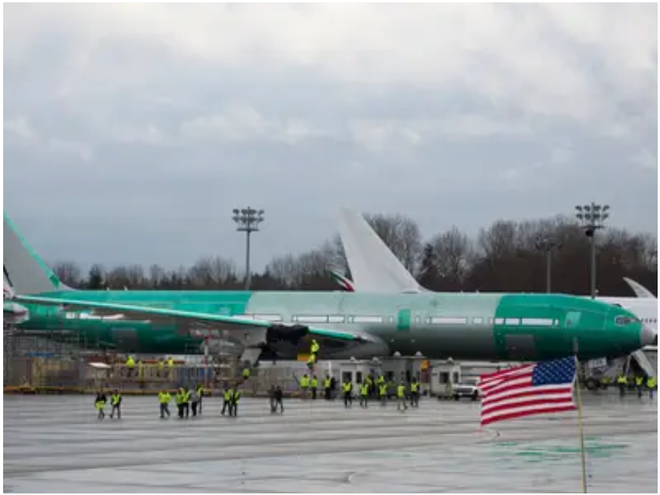 777X: flagship khổng lồ mới của Boeing vừa thực hiện thành công chuyến bay đầu tiên - Ảnh 5.