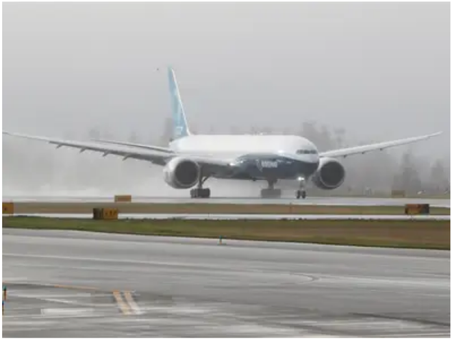 777X: flagship khổng lồ mới của Boeing vừa thực hiện thành công chuyến bay đầu tiên - Ảnh 7. 777X: flagship khổng lồ mới của Boeing vừa thực hiện thành công chuyến bay đầu tiên - Ảnh 7.