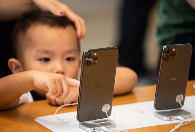 Bloomberg: Apple và Samsung khó thoát khỏi “số phận” là những hãng dẫn đầu thị trường smartphone - Ảnh 3.