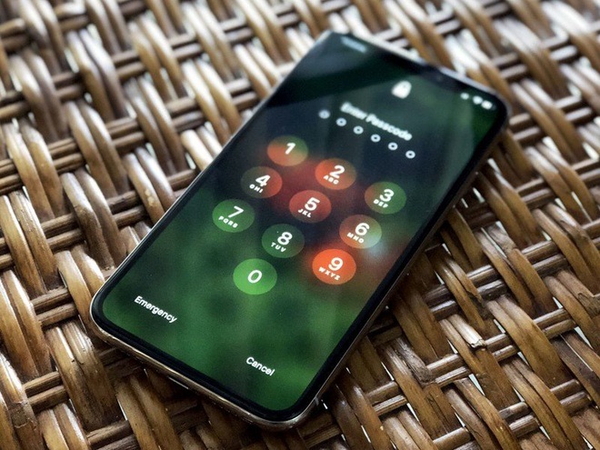 Khôn quá hóa dại: việc Apple siết chặt bảo mật trên iPhone hóa ra lại giúp ích cho các cao thủ hacker - Ảnh 1.