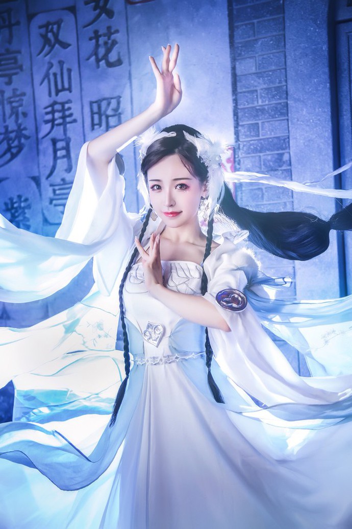 Lạ mắt với cosplay Tô Dung Dung - người tình của đạo soái Sở Lưu Hương - Ảnh 7.