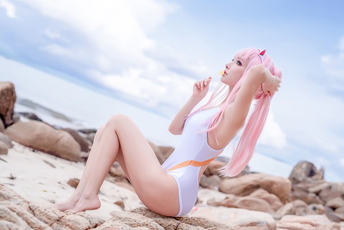 Ngắm cosplay DARLING in the FRANXX tuyệt đẹp cho fan hâm mộ - Ảnh 1.