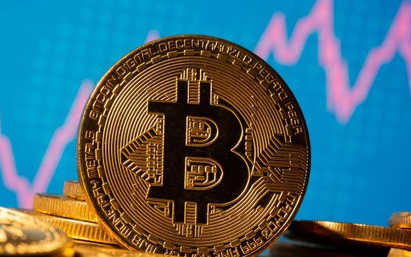 Bitcoin lần đầu tiên vượt 20.000 USD