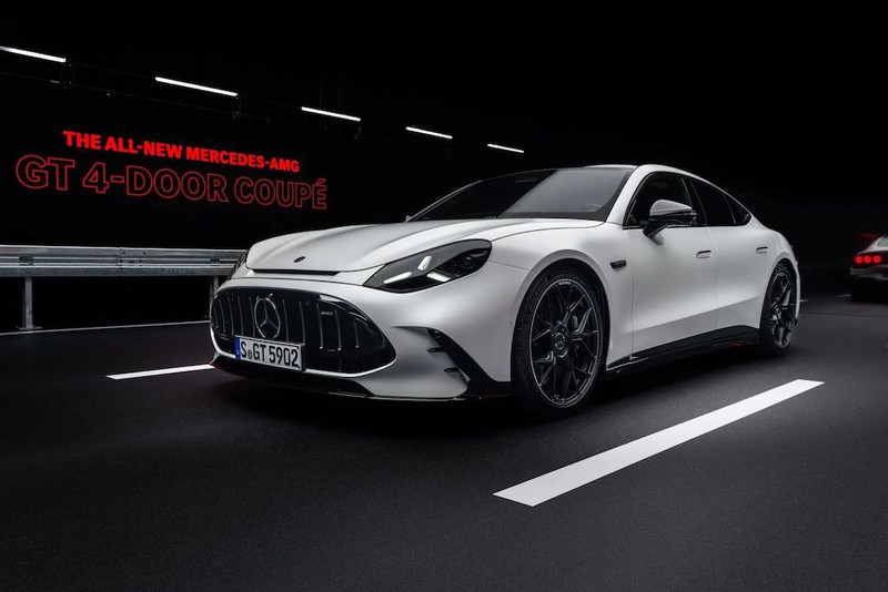 ‘Thiết kế xe mới như Ferrari Luce không xấu, chúng ta nên xem lại mắt nhìn’