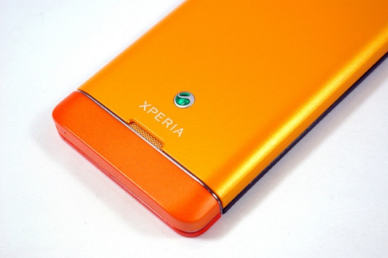 he-lo-xperia-sx-mau-cam-hap-dan